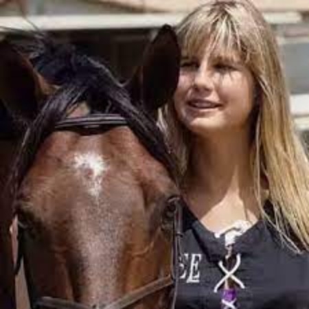 Zuleika Bronson is a horse rider.